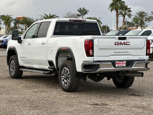 2025 GMC Sierra 2500 SLE