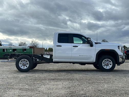 2026 GMC Sierra 3500 Base