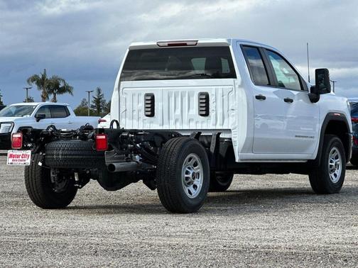 2026 GMC Sierra 3500 Base