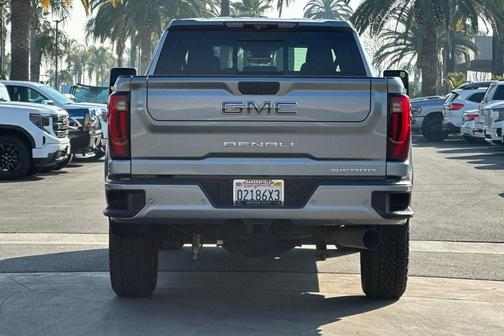 2024 GMC Sierra 2500 Denali Ultimate