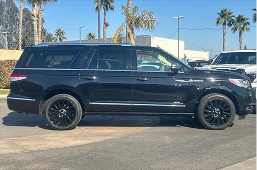 2024 Lincoln Navigator Black Label