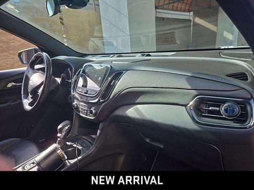 2022 Chevrolet Equinox FWD RS