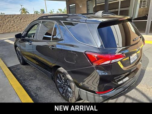 2022 Chevrolet Equinox FWD RS