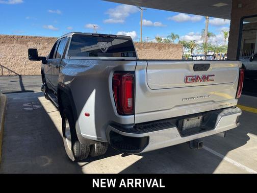 2023 GMC Sierra 3500 Denali