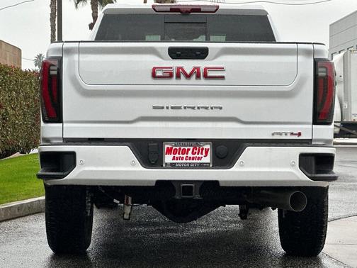 2026 GMC Sierra 2500 AT4