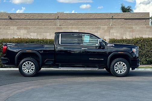 2020 GMC Sierra 2500 Denali