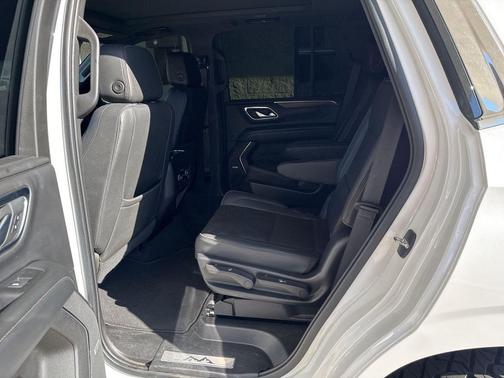 2022 Chevrolet Tahoe 4WD High Country