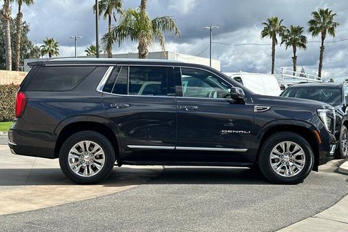 2025 GMC Yukon Denali