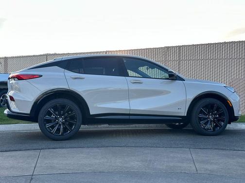 2026 Buick Envista Sport Touring FWD