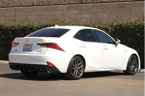 2019 Lexus IS 300 Base