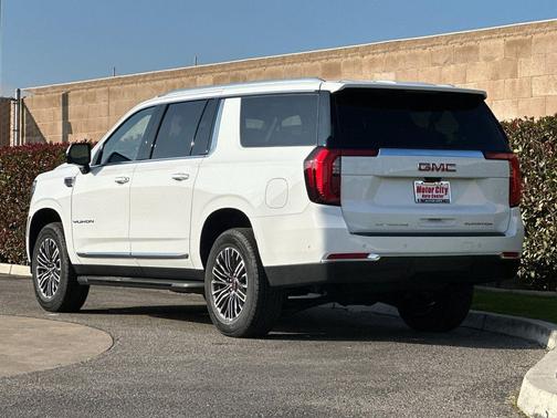 2026 GMC Yukon XL 4WD Elevation