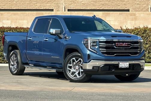 2024 GMC Sierra 1500 SLT
