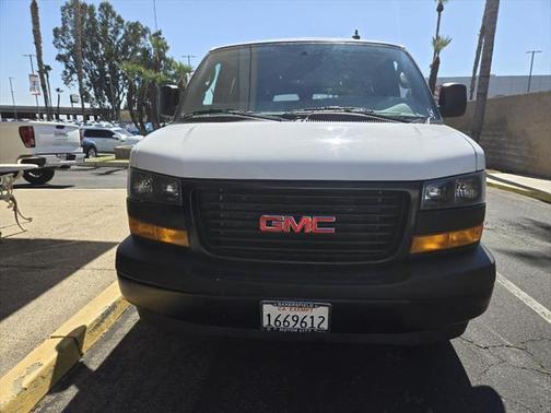 2023 GMC Savana 2500 RWD 2500 Regular Wheelbase LS