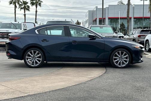 2024 Mazda Mazda3 FWD w/Preferred Package