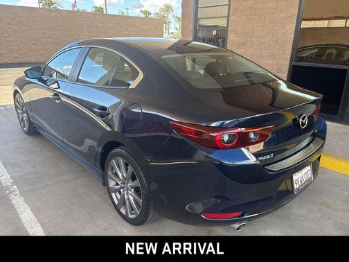 2024 Mazda Mazda3 FWD w/Preferred Package