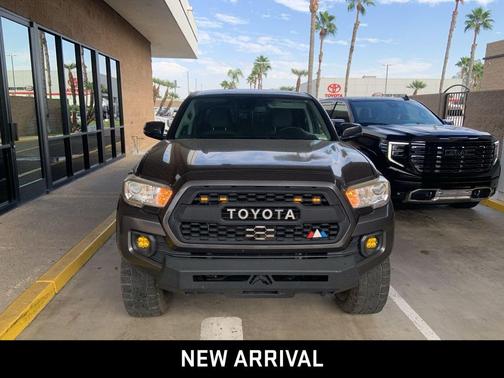 2022 Toyota Tacoma SR5