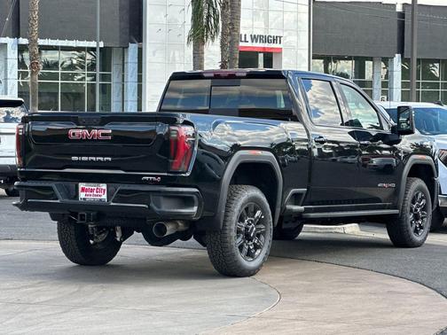 2025 GMC Sierra 2500 AT4