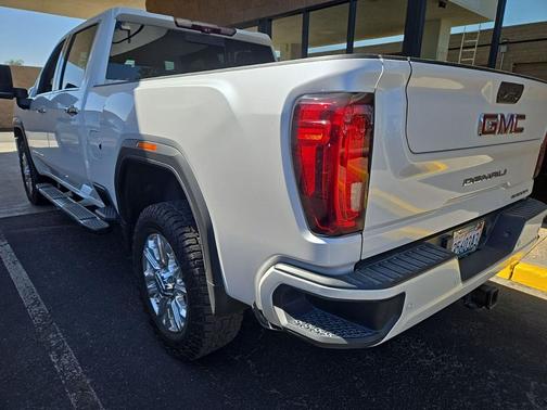 2020 GMC Sierra 2500 Denali