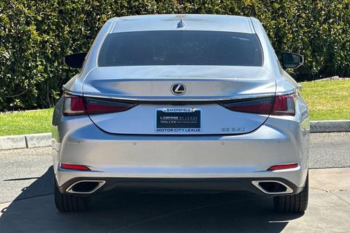 2022 Lexus ES 350 Base