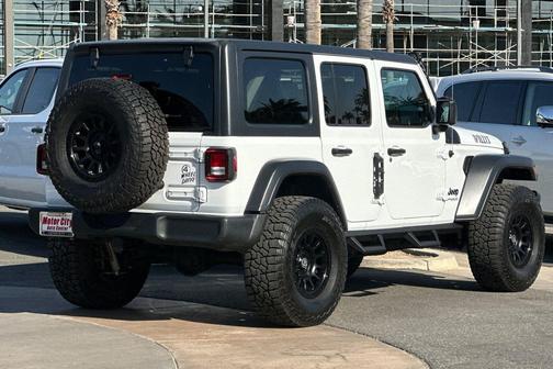 2020 Jeep Wrangler Unlimited Willys 4X4