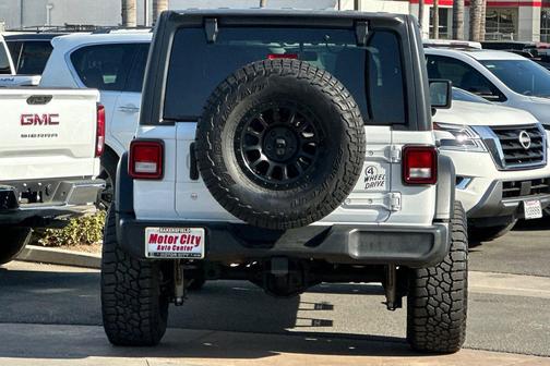 2020 Jeep Wrangler Unlimited Willys 4X4