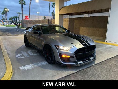 2020 Ford Shelby GT500 Base