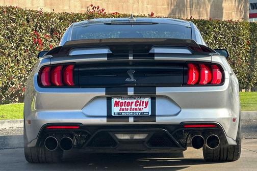 2020 Ford Shelby GT500 Base