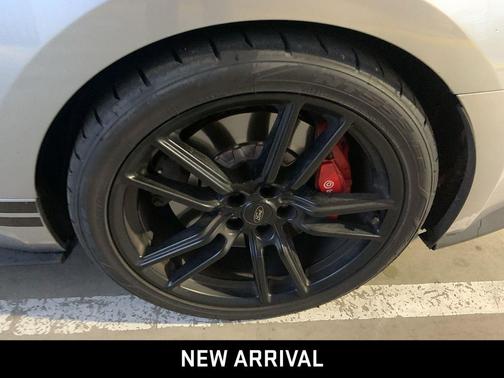 2020 Ford Shelby GT500 Base