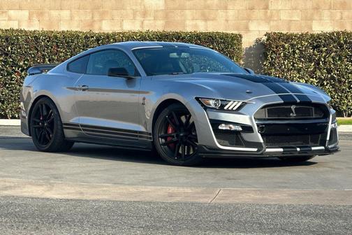 2020 Ford Shelby GT500 Base
