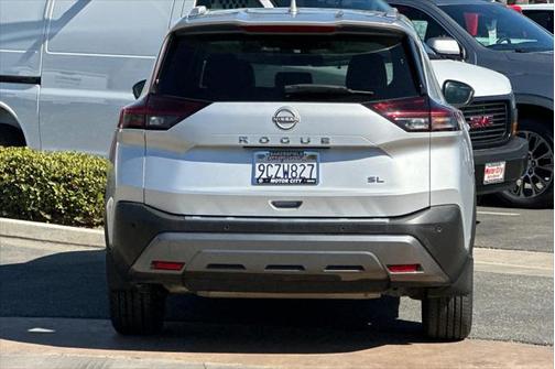 2022 Nissan Rogue SL