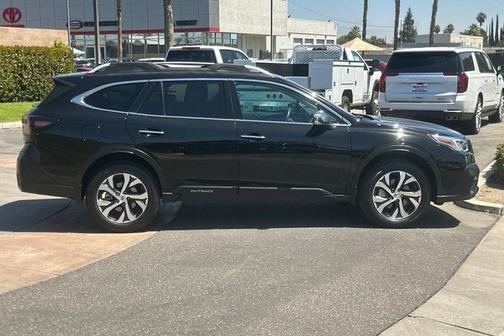 2020 Subaru Outback Touring