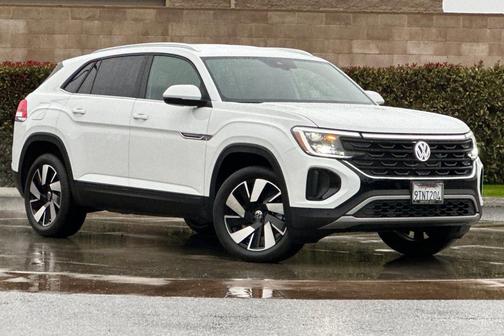 2025 Volkswagen Atlas Cross Sport 2.0T SE w/Technology