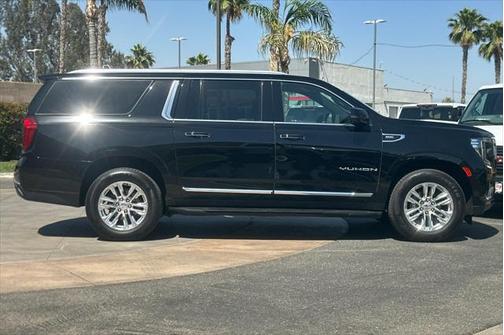 2021 GMC Yukon XL SLT
