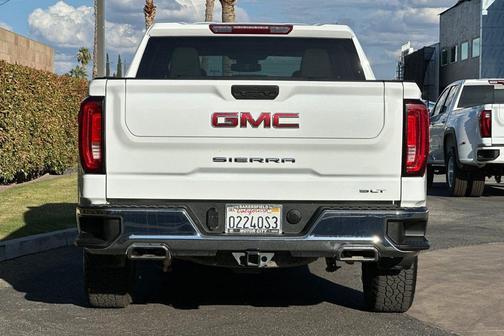 2022 GMC Sierra 1500 SLT