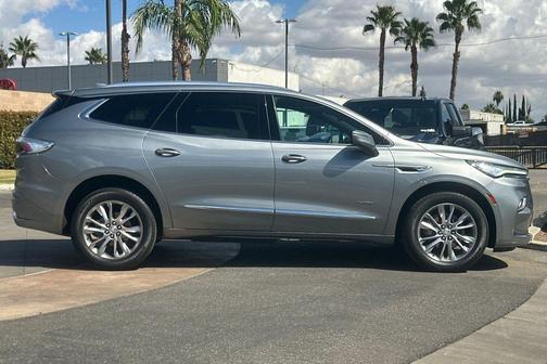 2023 Buick Enclave Avenir FWD