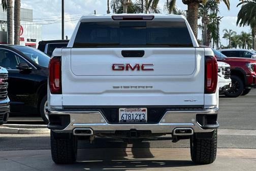 2024 GMC Sierra 1500 SLT