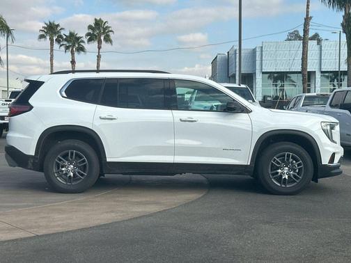 2026 GMC Acadia FWD Elevation