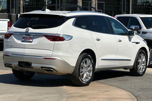 2023 Buick Enclave Premium AWD