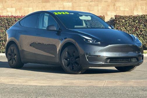 2025 Tesla Model Y Long Range Dual Motor All-Wheel Drive