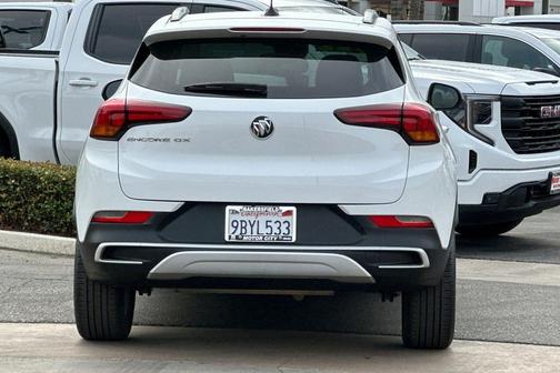 2022 Buick Encore GX Select