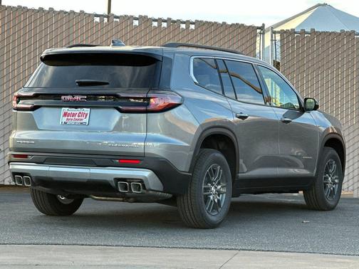 2026 GMC Acadia Elevation FWD