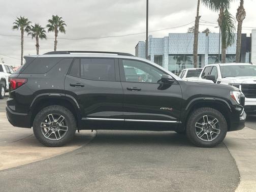 2026 GMC Terrain AWD AT4