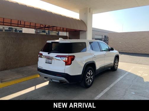 2023 GMC Acadia FWD SLE