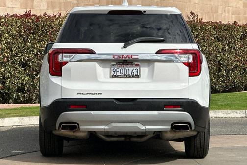 2023 GMC Acadia FWD SLE