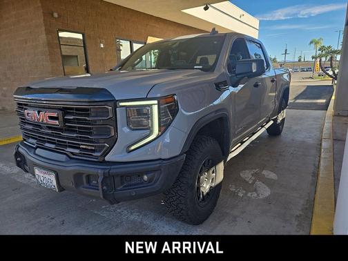2024 GMC Sierra 1500 AT4X