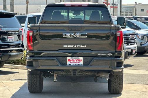 2025 GMC Sierra 2500 Denali Ultimate