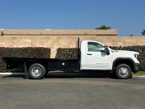 2026 GMC Sierra 3500 Base