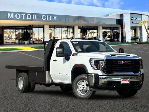 2026 GMC Sierra 3500 Base
