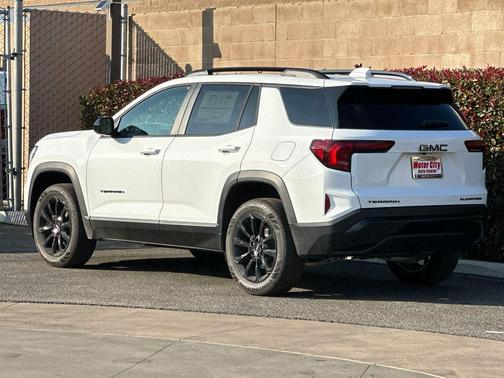 2026 GMC Terrain FWD Elevation