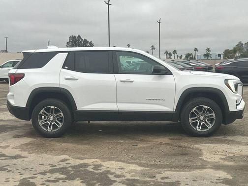 2026 GMC Terrain FWD Elevation